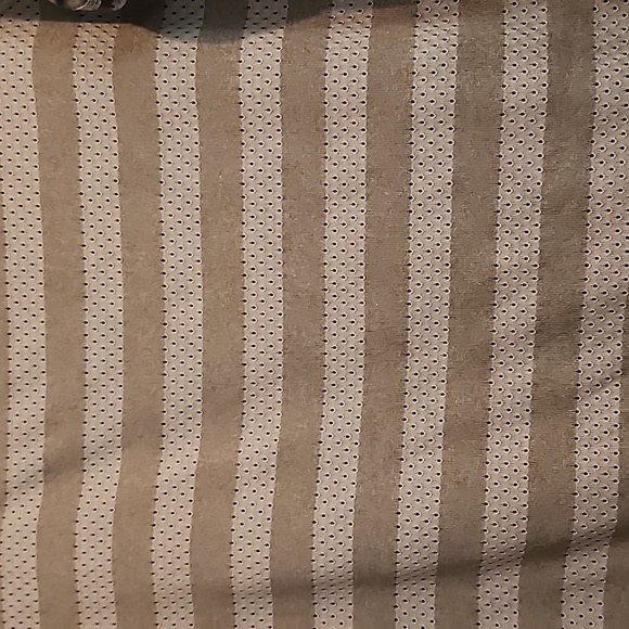 Nike Dri-Fit Athletic Top Size S - Picture 4 of 7